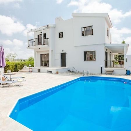 Villa 26 بافوس المظهر الخارجي الصورة